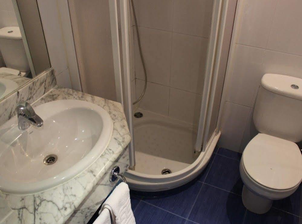 Pension San Telmo / San Juan Сан Себастиан Екстериор снимка